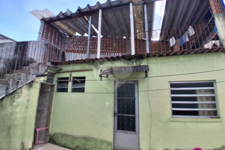 Sobrado à venda com 3 quartos em Vila Amélia, São Paulo, SP