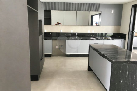 Casa à venda com 4 suítes no condomínio Alphaville Nova Esplanada 3, Votorantim - SP