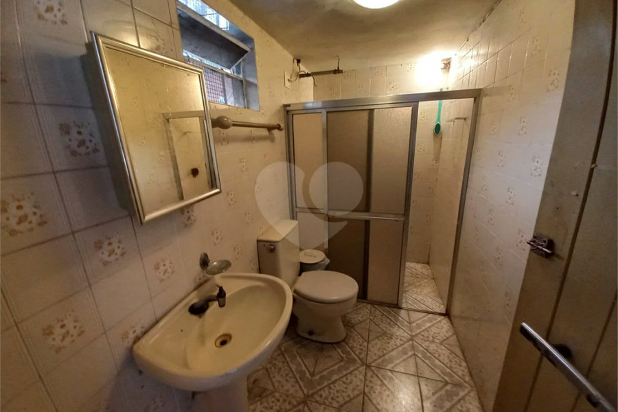 Casa à venda com 6 quartos, sendo 2 suítes, no Brasilândia, São Paulo, SP