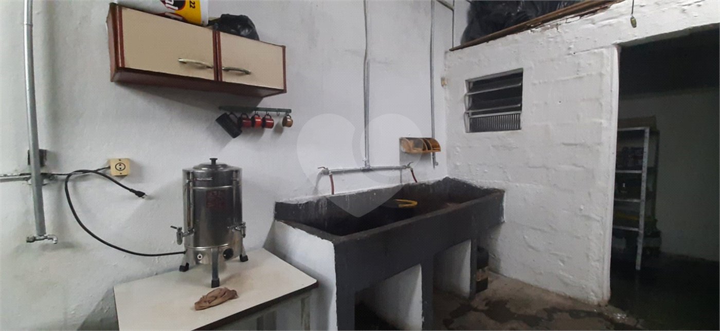 Prédio à venda em Tremembé, São Paulo, SP