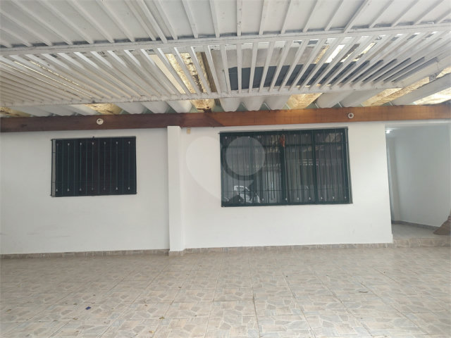 Casa Térrea à venda com 2 quartos em Vila Romero, São Paulo, SP