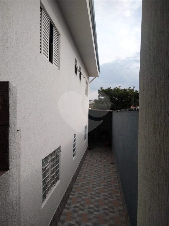 Casa Térrea à venda com 2 suítes em Jardim São Francisco, Mogi das Cruzes, SP