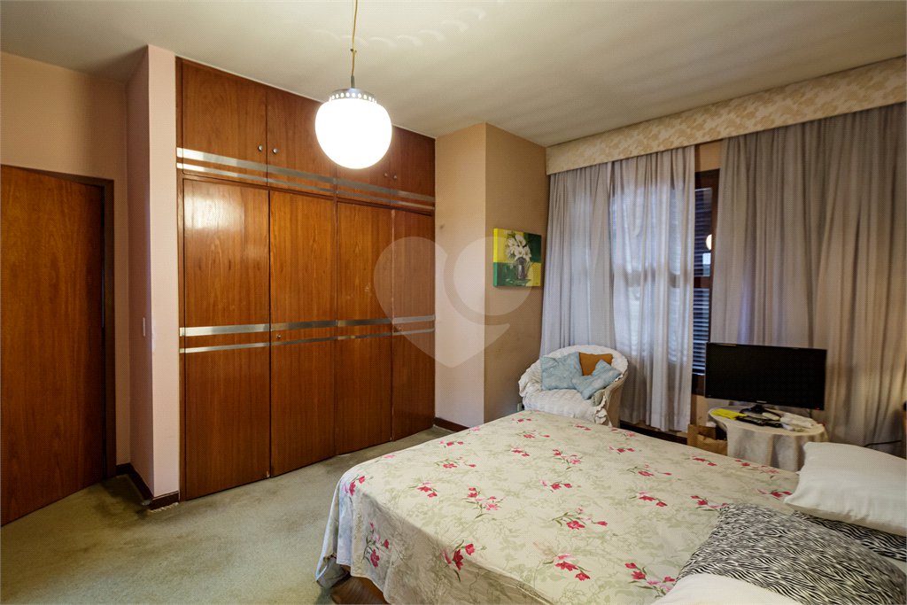 Casa de Vila para alugar com 4 quartos, sendo 1 suíte, em Granja Julieta, São Paulo, SP