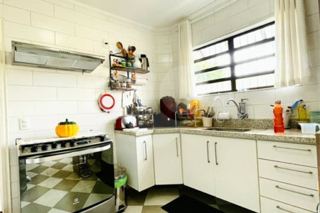 Villagio à venda com 4 quartos, sendo 2 suítes, em Vila Brasílio Machado, São Paulo, SP