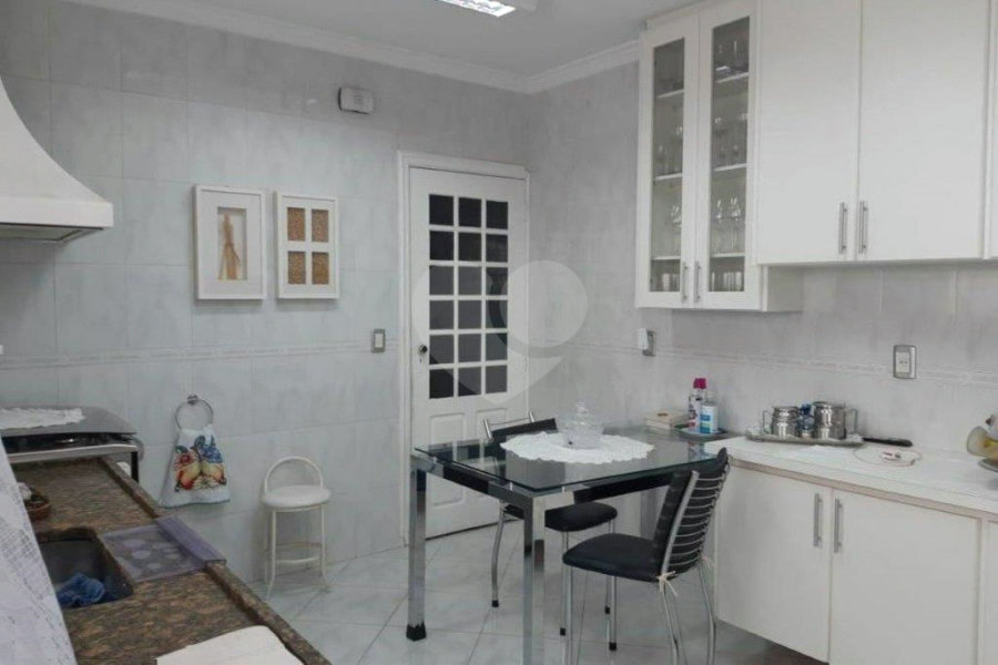 Casa à venda com 3 quartos, sendo 1 suíte,  em Parque Edu Chaves, São Paulo, SP