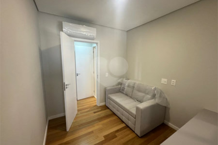 Apartamento à venda com 3 suítes em Brooklin Paulista, São Paulo, SP