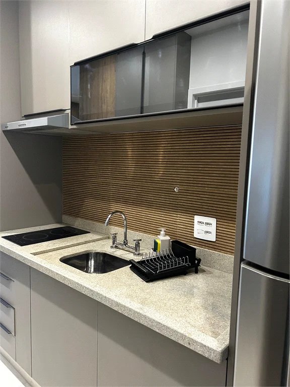 Apartamento à venda com 1 quarto em Jardim das Acácias, São Paulo, SP