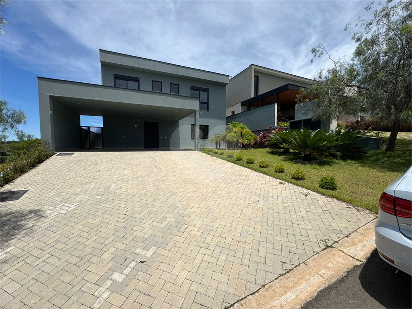 Casa à venda com 4 suítes no condomínio Villas do Golf, Itu - SP