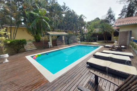 Chácara à venda ou para alugar com 3 quartos, sendo 1 suíte, em Chácaras Polozzi, Louveira, SP