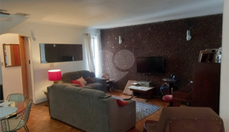 Sobrado à venda com 3 quartos, sendo 1 suíte,  em Chácara Santo Antônio (zona Sul), São Paulo, SP