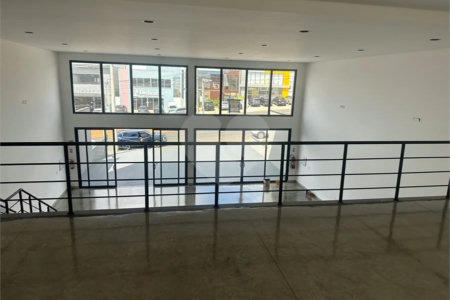 SALÃO COMERCIAL PARA ALUGAR – EXCELENTE LOCALIZAÇÃO! ?? Avenida Fábio Ferraz Bicudo ? Maravilhoso salão comercial com 290 m², ideal para empresas, lojas, serviços e diversos tipos de negócios. ?? Área: 290 m² ?? Aluguel: R$ 20.000,00/mês ?? Entre em contato para mais informações e agende uma
