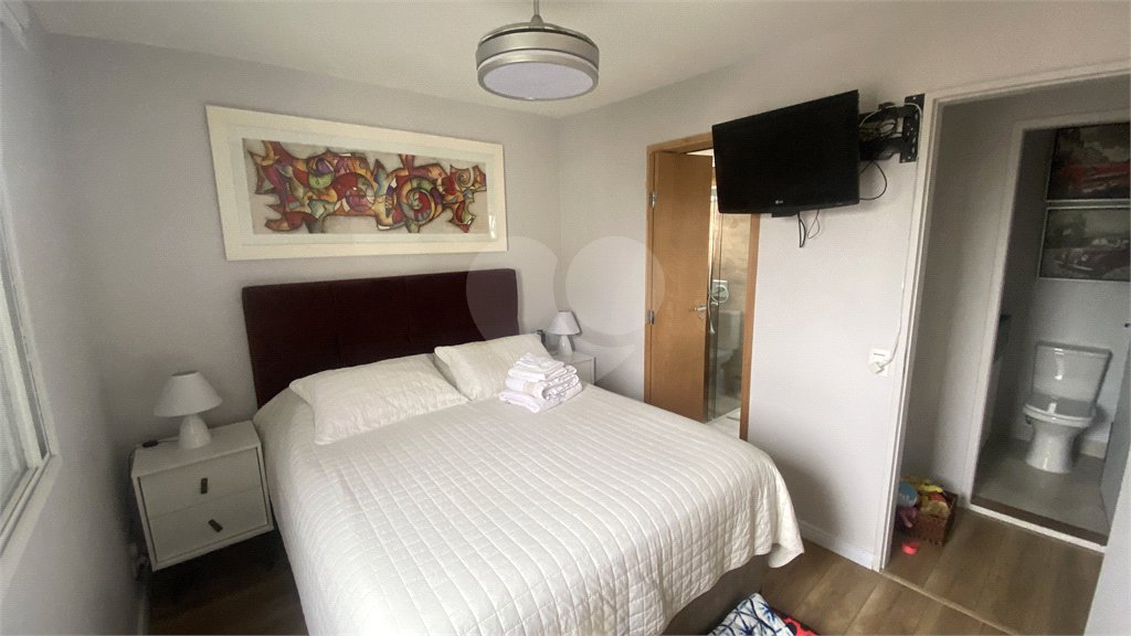 Apartamento à venda com 2 quartos, sendo 1 suíte, em Campo Belo, São Paulo, SP