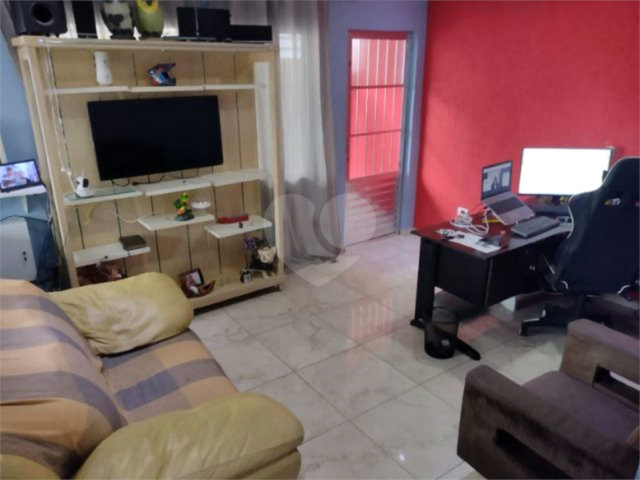 Casa à venda com 5 quartos, sendo 1 suíte,  em Limão, São Paulo, SP