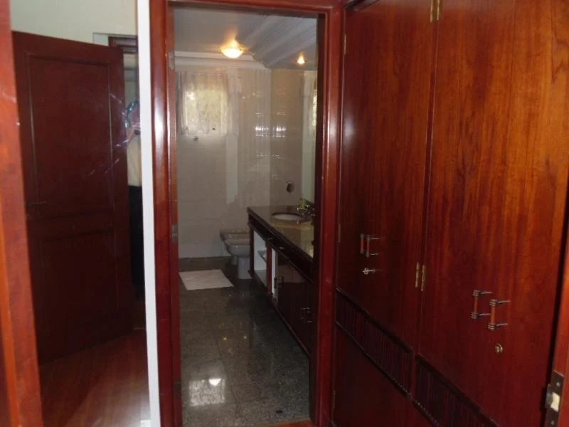Apartamento à venda com 4 suítes em Real Parque, São Paulo, SP