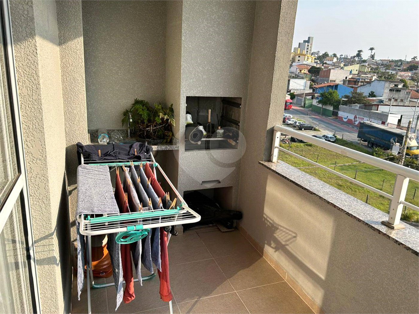 Apartamento à venda com 4 quartos, sendo 1 suíte,  em Jardim Armênia, Mogi das Cruzes, SP