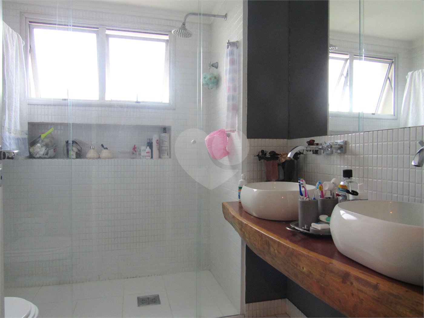 Apartamento à venda com 4 quartos, sendo 3 suítes, em Jardim Londrina, São Paulo, SP