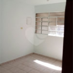 Sobrado à venda com 1 quarto em Tremembé, São Paulo, SP
