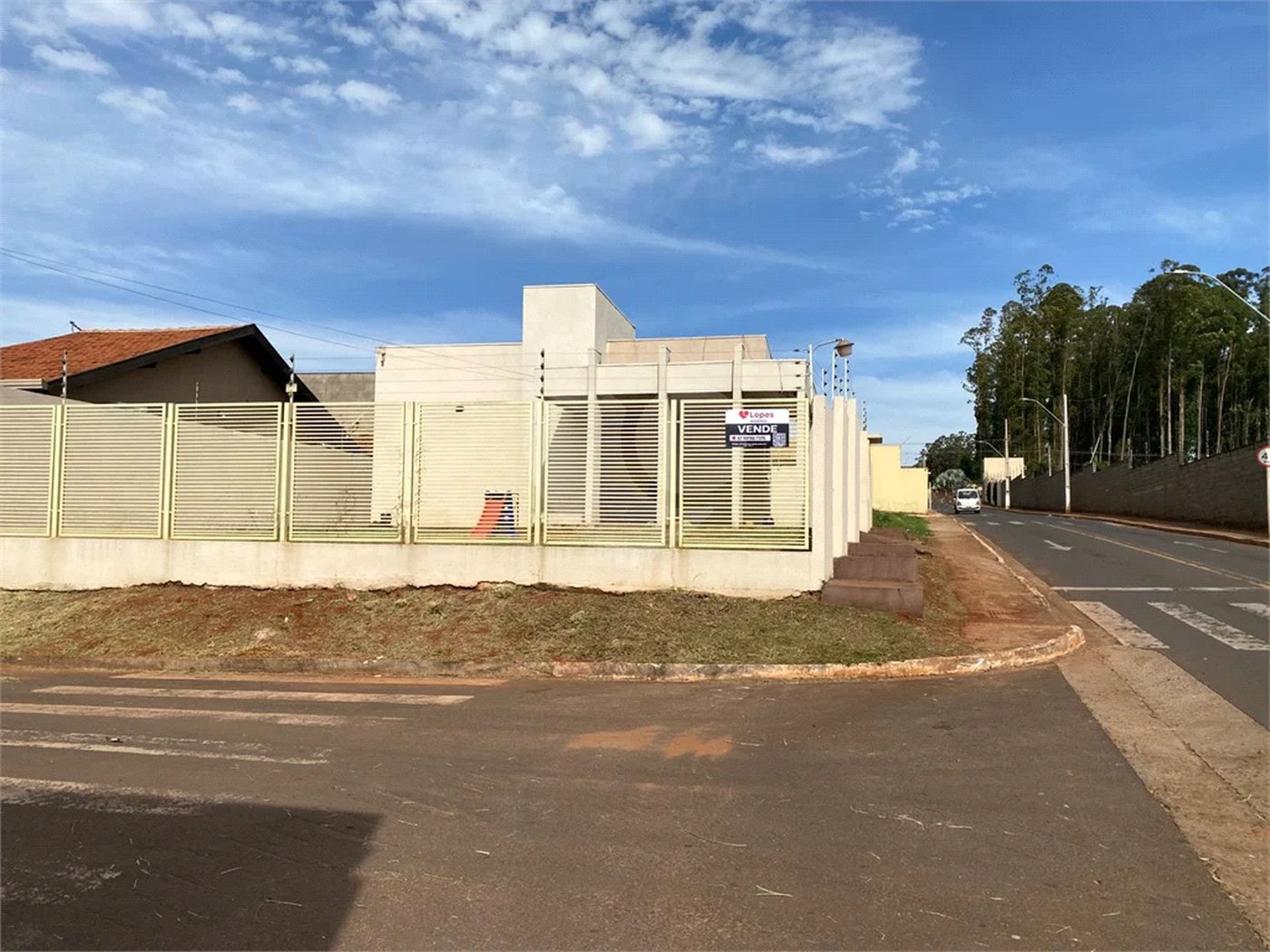 Casa à venda com 2 quartos em Residencial Ponta Porã I, Ponta Porã, MS