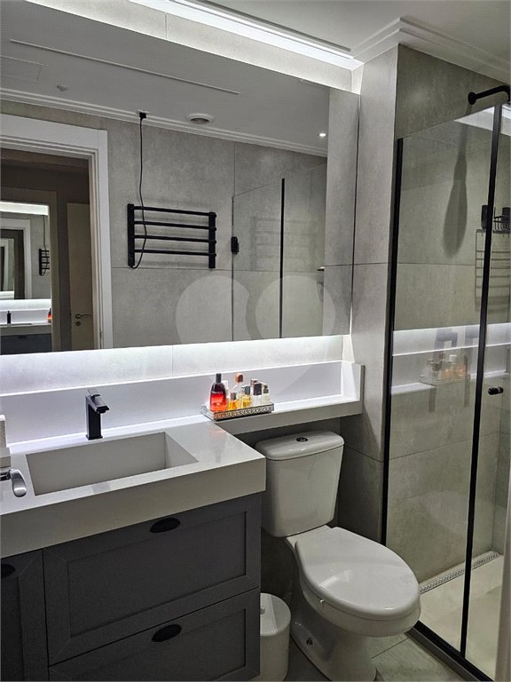 Apartamento à venda com 3 quartos, sendo 1 suíte,  em Brás, São Paulo, SP