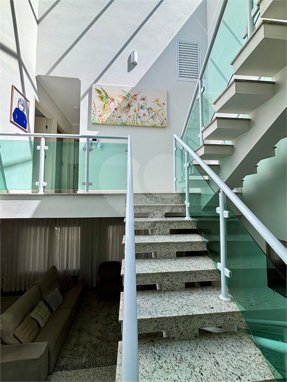 Casa à venda ou para alugar com 6 quartos, sendo 1 suíte, em Residencial/Comercial, Guarulhos, SP