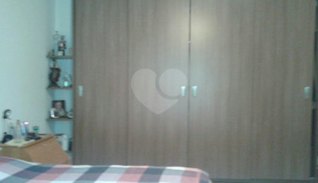 Casa à venda com 3 suítes no condomínio Praça Vitoriano Rodrigues Xavier,35, São Paulo - SP