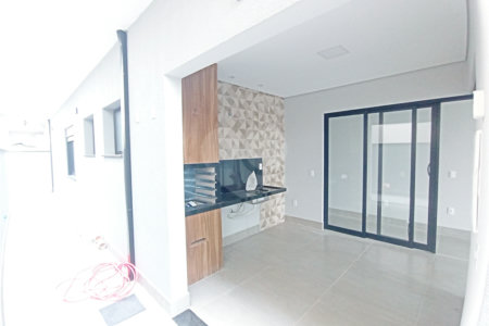 Casa à venda com 3 suítes no condomínio Vita Verdi, Valinhos - SP