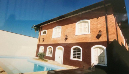 Casa Térrea à venda com 3 quartos, sendo 1 suíte,  em Jardim América, Bragança Paulista, SP