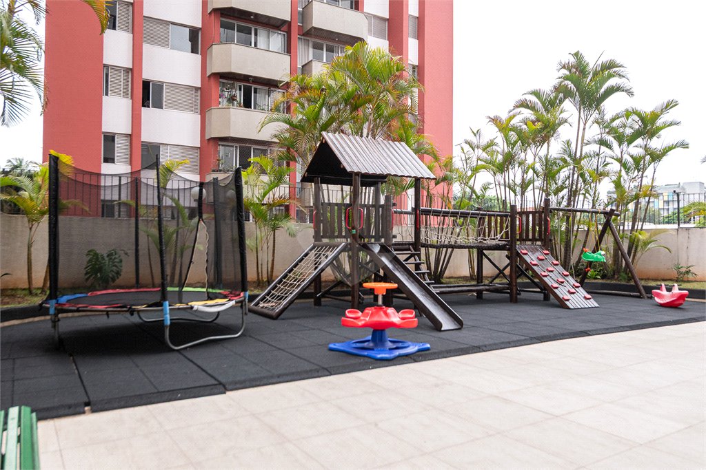 Apartamento à venda com 3 quartos, sendo 1 suíte, em Vila Madalena, São Paulo, SP