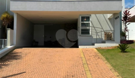 Casa à venda com 3 quartos, sendo 1 suíte,  no condomínio Reserva dos Vinhedos, Louveira - SP