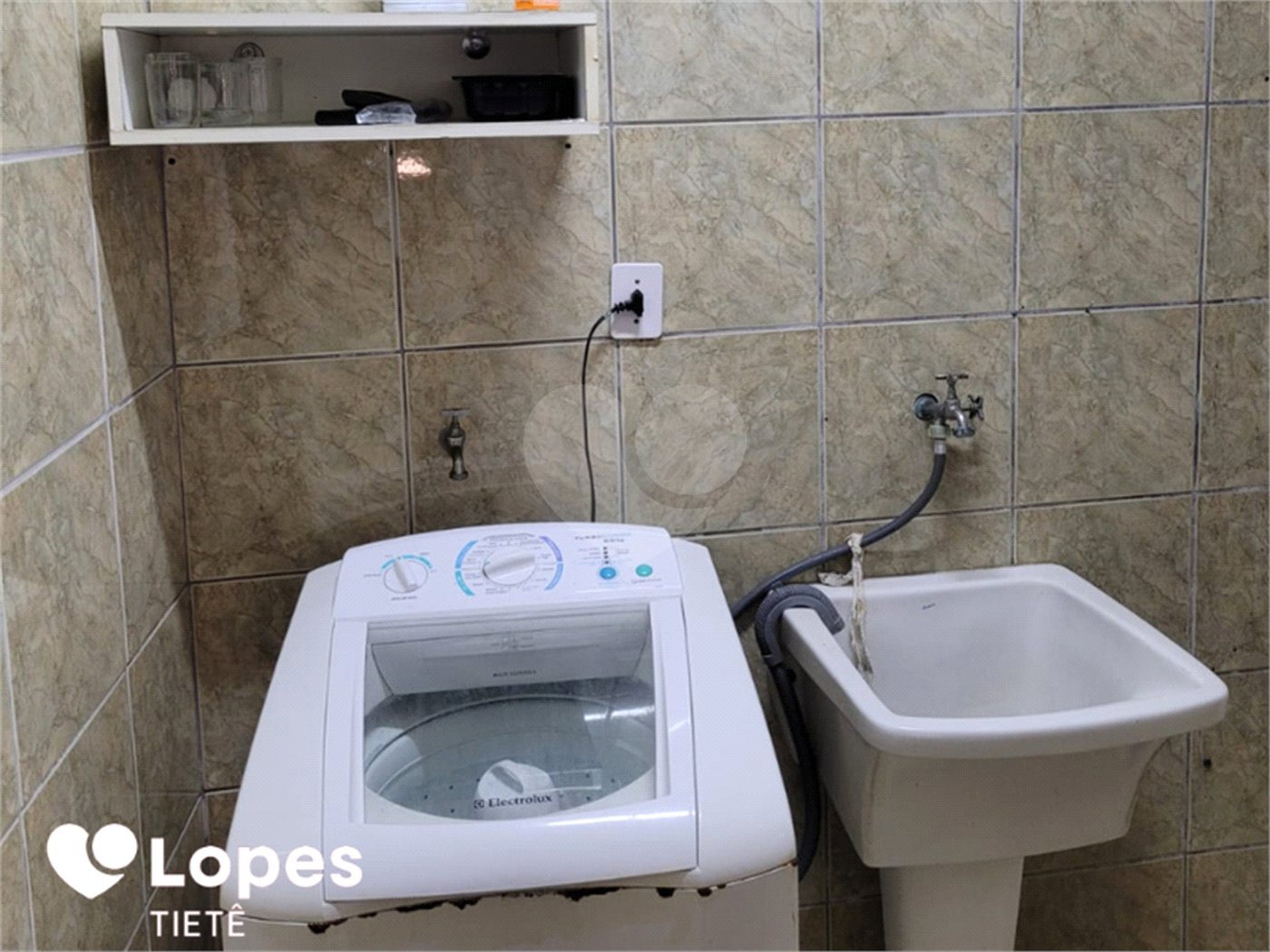 Sobrado à venda com 3 quartos, sendo 1 suíte, em Jardim Pinheiros, São Paulo, SP