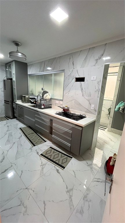 Apartamento à venda com 3 suítes em Vila Suzana, São Paulo, SP