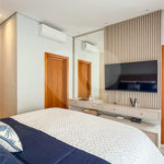 Indaiatuba - HOME DESIGN - Casa Térrea - Condomínio Paradiso - 420 m² de terreno - 307,19 m² de área construída - 3 suítes completas, sendo 1 master com closet planejado e banheira de imersão - Sala de TV reversível para 4ª suíte - Sala de estar ampla e varanda gourmet integrada - Cozinha com móve