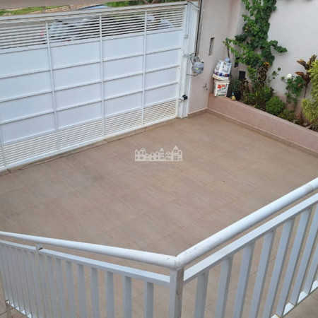 Casa à venda com 3 quartos, sendo 1 suíte, em Residencial Jardins da Catalunha, Atibaia, SP