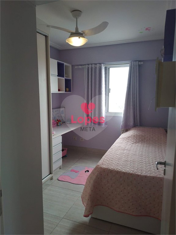 Apartamento à venda com 3 quartos, sendo 1 suíte, em Urbanova V, São José dos Campos, SP