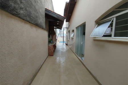 Casa à venda com 3 quartos, sendo 1 suíte, em Jardim Leocádia, Sorocaba, SP
