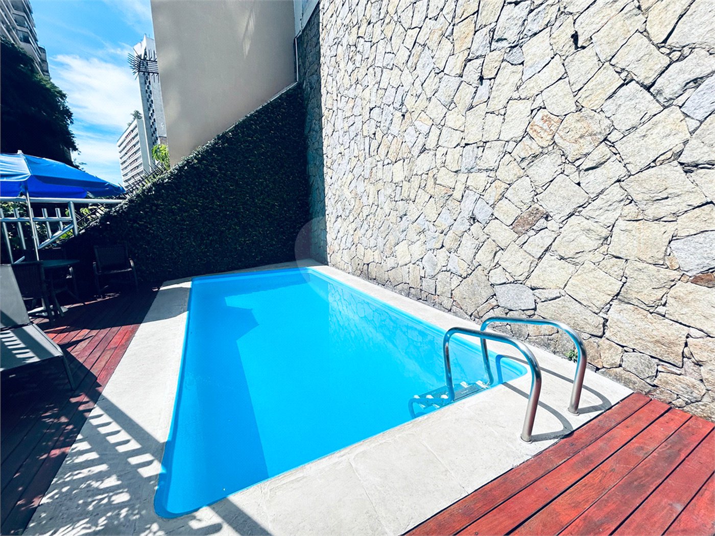 Apartamento à venda com 3 quartos, sendo 1 suíte, em Copacabana, Rio de Janeiro, RJ