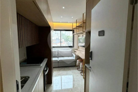 Studio à venda ou para alugar com 1 suíte em Vila Pompéia, São Paulo, SP