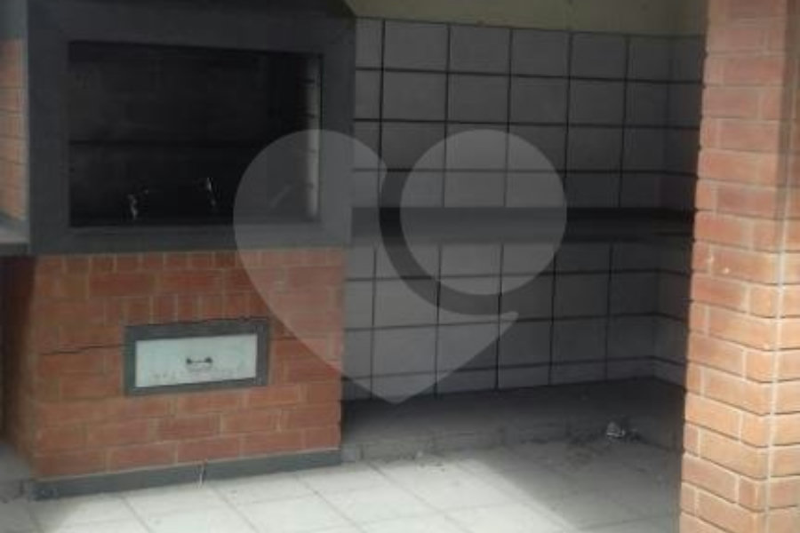 Sobrado à venda com 3 quartos, sendo 1 suíte,  em Vila Pereira Barreto, São Paulo, SP