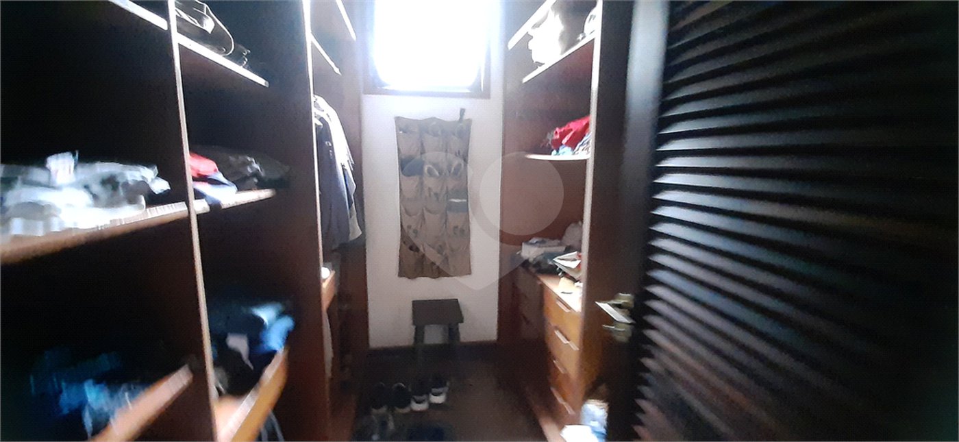 Casa Térrea à venda com 4 quartos, sendo 2 suítes, em Serra da Cantareira, Mairiporã, SP