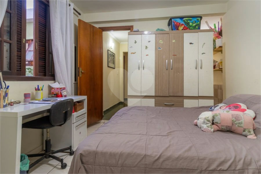 Casa à venda com 3 suítes em Santana, São Paulo, SP