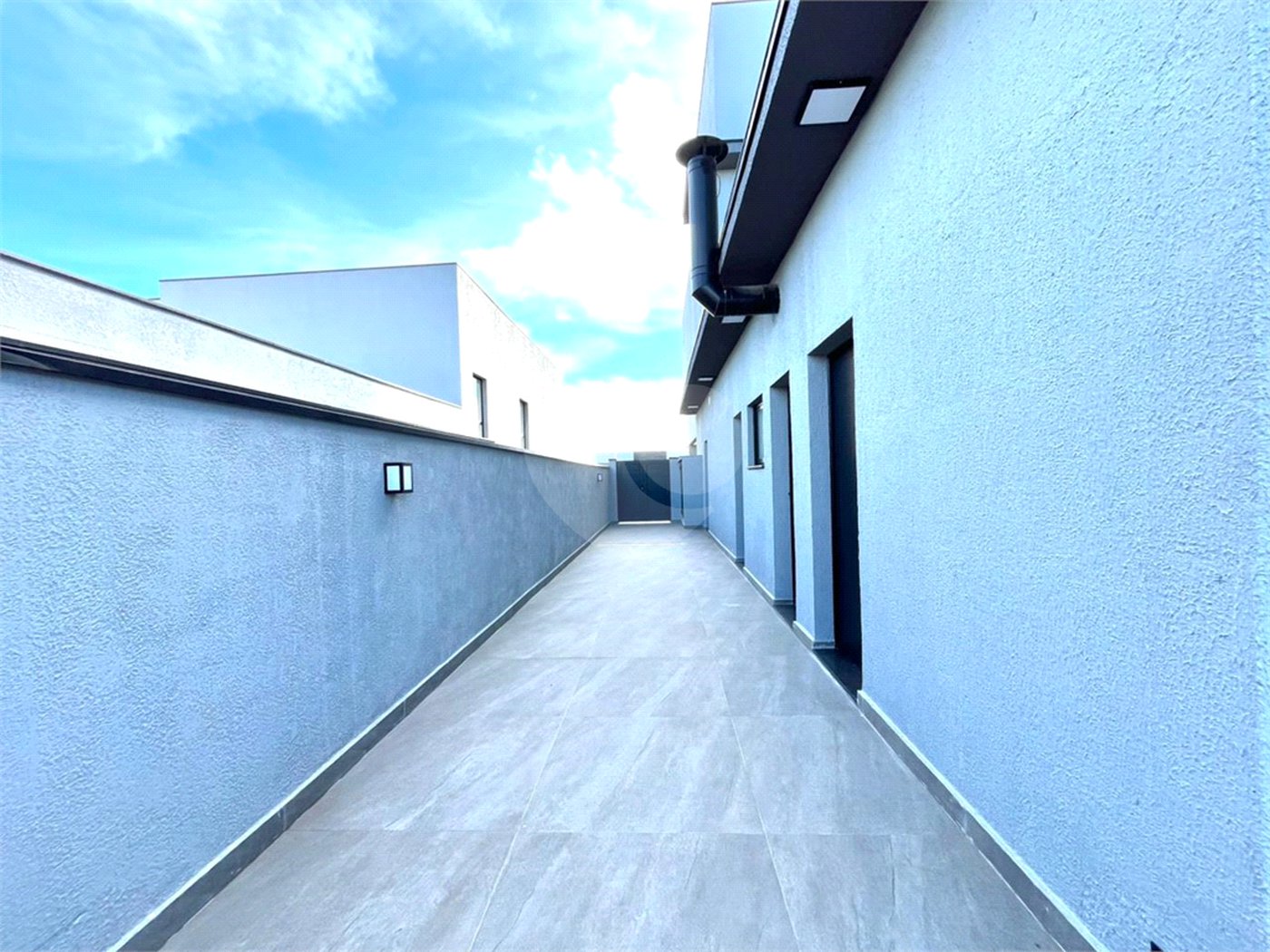 Casa à venda com 4 suítes no condomínio Saint Patrick, Sorocaba - SP
