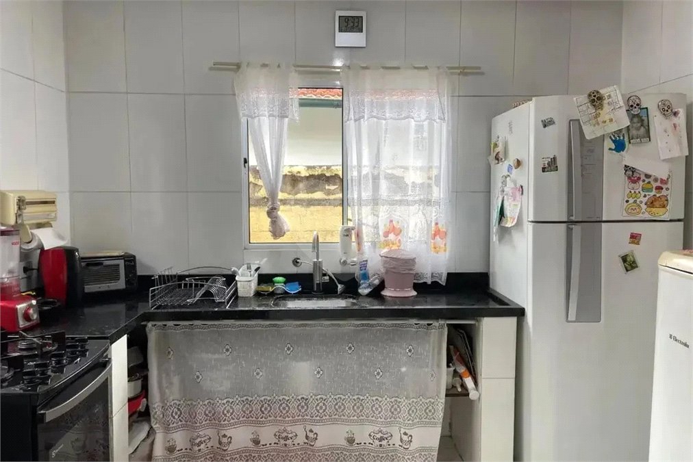 Sobrado à venda com 3 quartos, sendo 2 suítes, em Conjunto Residencial Butantã, São Paulo, SP