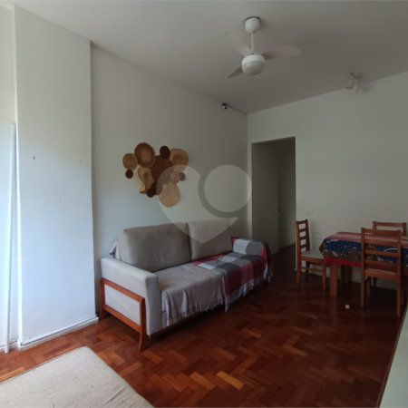 Apartamento à venda com 2 quartos, sendo 1 suíte, em Lagoa, Rio de Janeiro, RJ