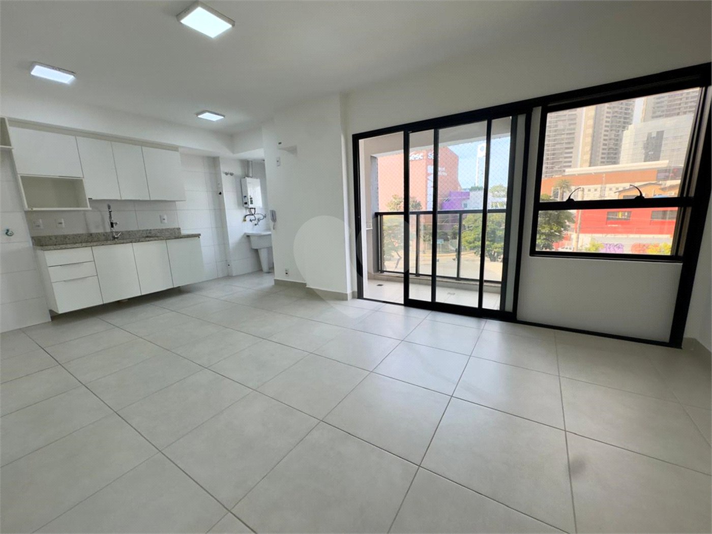 Apartamento à venda ou para alugar com 2 suítes em Jardim Faculdade, Sorocaba, SP