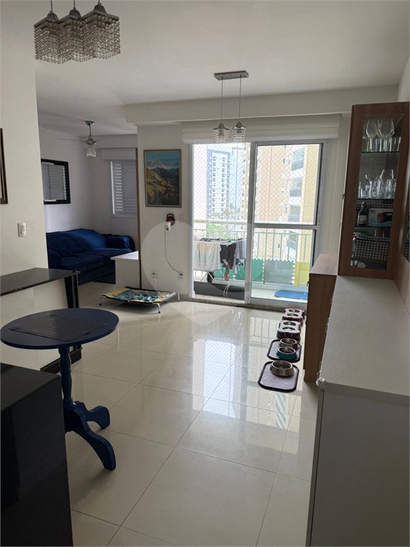 Apartamento à venda com 2 quartos, sendo 1 suíte,  em Vila Andrade, São Paulo, SP