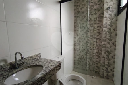 Apartamento à venda com 2 quartos em Parque Maria Luiza, São Paulo, SP