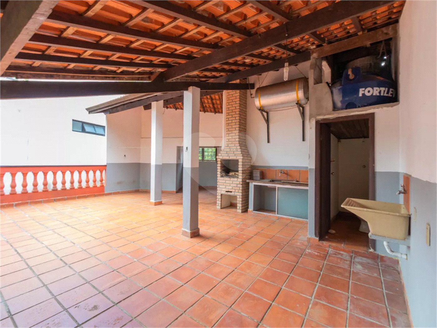 Casa à venda com 3 quartos, sendo 1 suíte,  em Alto da Lapa, São Paulo, SP