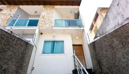 Casa à venda com 3 quartos, sendo 1 suíte,  em Vila Esperança, São Paulo, SP