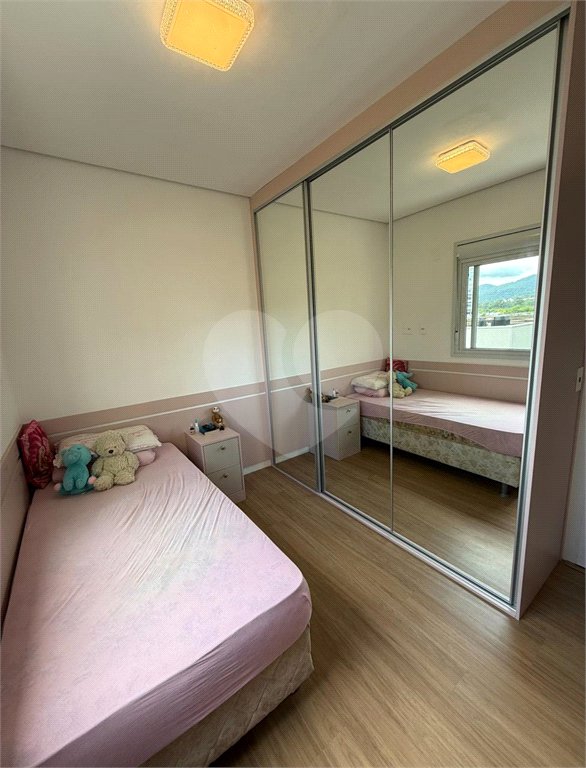 Apartamento à venda com 3 quartos, sendo 1 suíte,  em Vila Mogilar, Mogi das Cruzes, SP