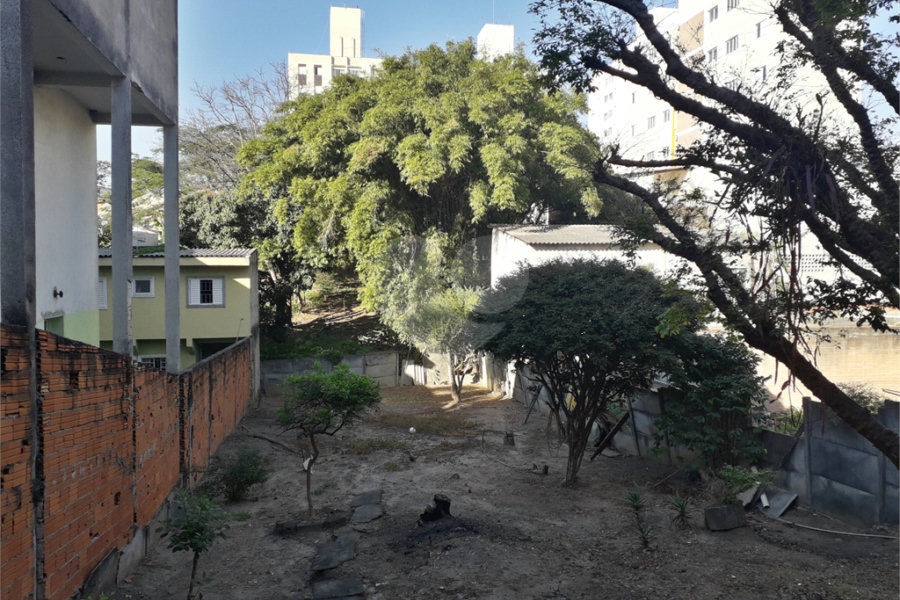 Casa Térrea à venda com 3 quartos, sendo 1 suíte, em Vila Gustavo, São Paulo, SP